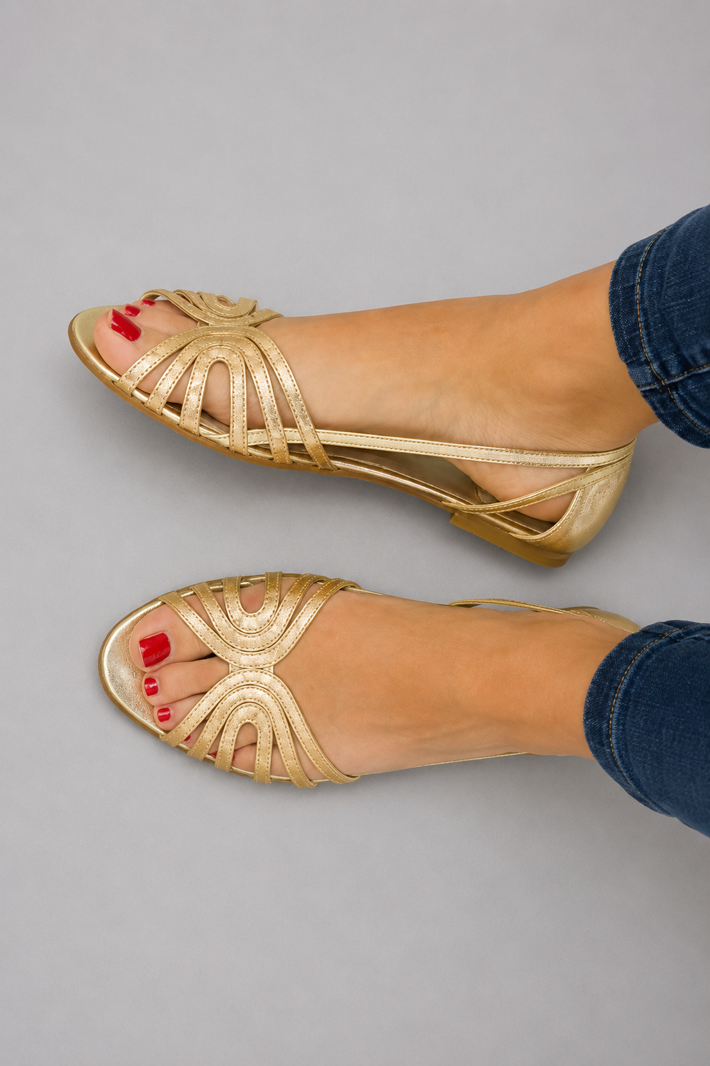 Leonora | Golden Summer Light Sandals