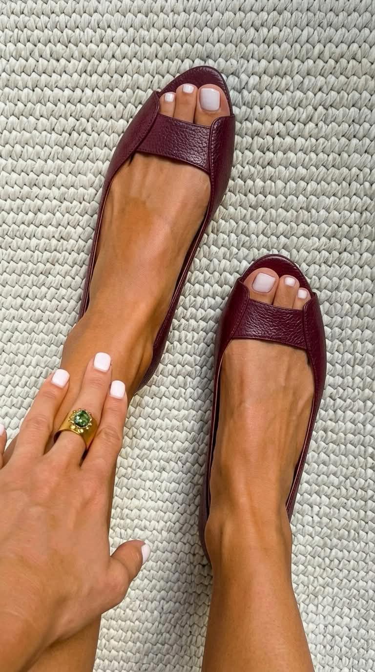 Adelina | Chic Comfortable Gold Sandals
